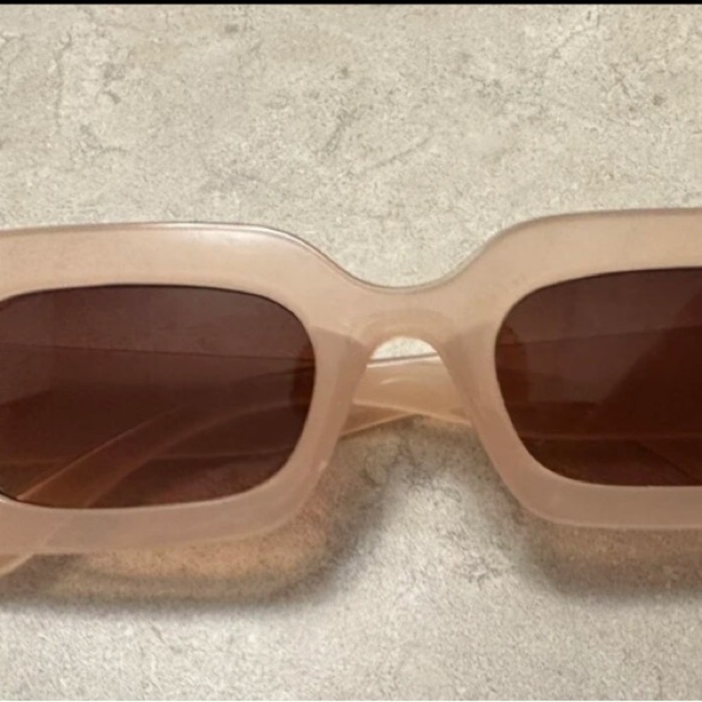 Pink Sunglasses - Picture 5 of 6
